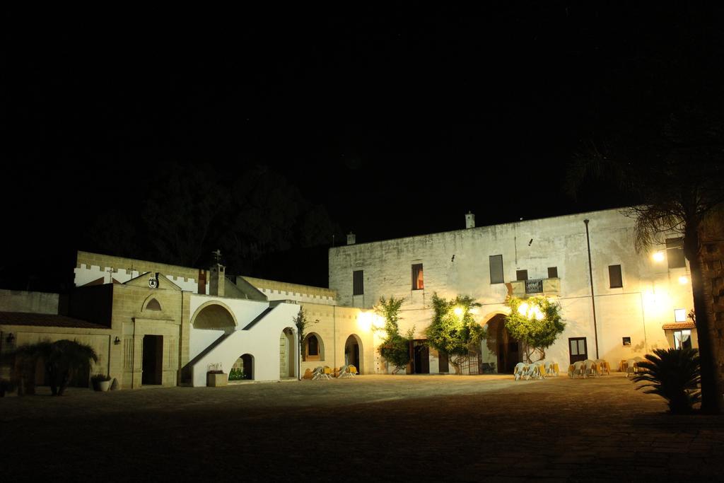 Masseria Mazzetta Salento Corte Del Falconiere Frühstückspension